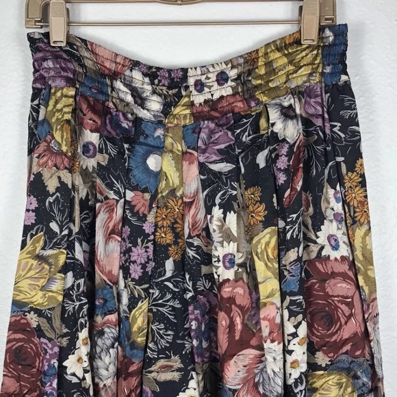 Vintage 90’s René Derhy Paris Gaucho Floral Pants - Picture 3 of 8